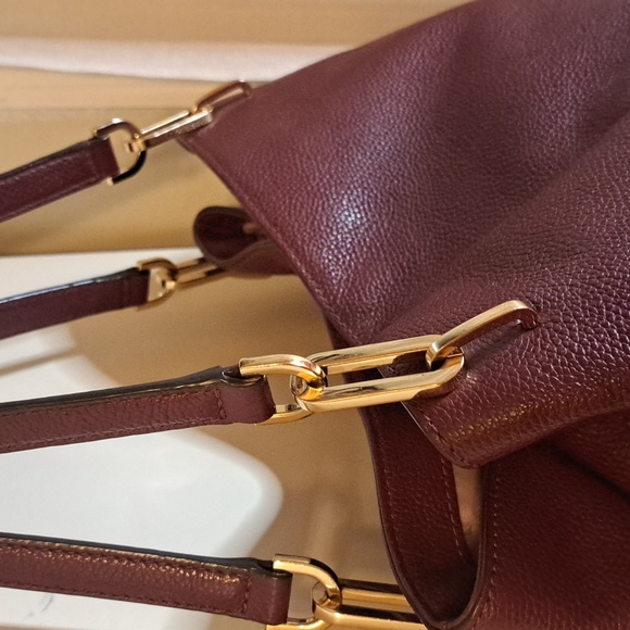 SOLD Michael Kors Burgundy  Pebble Leather Shoulder Bag with Gourgous Gold Chain - Picture 4 of 16